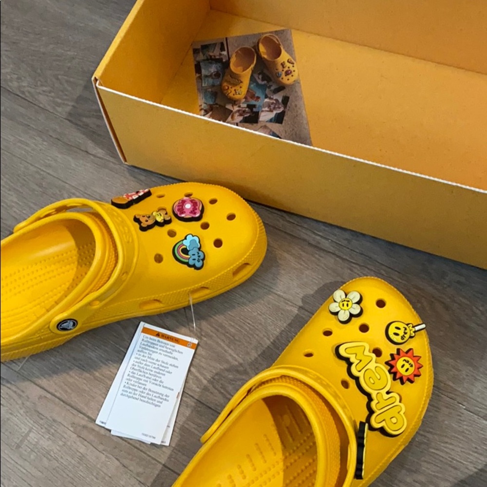 Bieber crocs